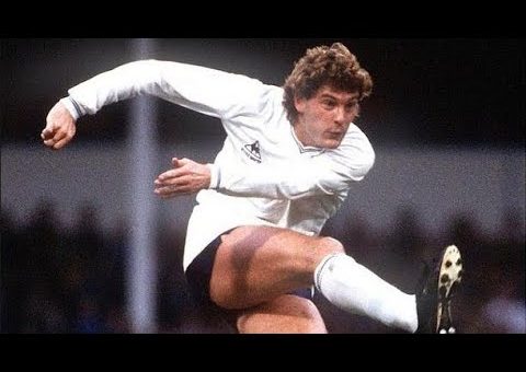 Glenn Hoddle: El talentoso mediocampista que dejó su huella en el Tottenham y el Chelsea