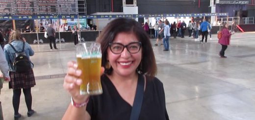 Bares con una amplia selección de cervezas artesanales en Barcelona