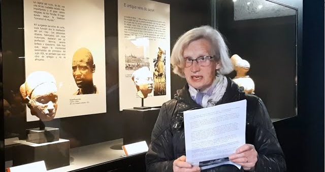 cómo afecta la globalización a El arte del tatuaje y escarificación en África